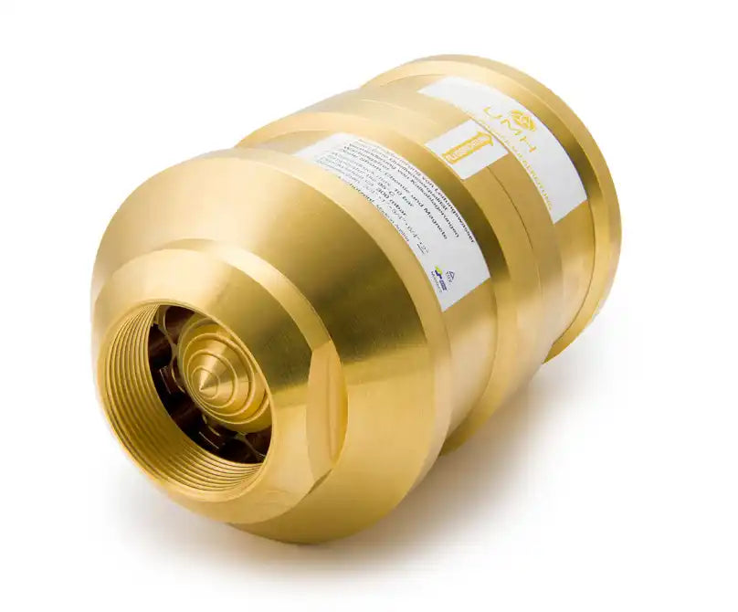 Goldfarbener Messingventil mit Gewindeanschluss und Beschriftung.